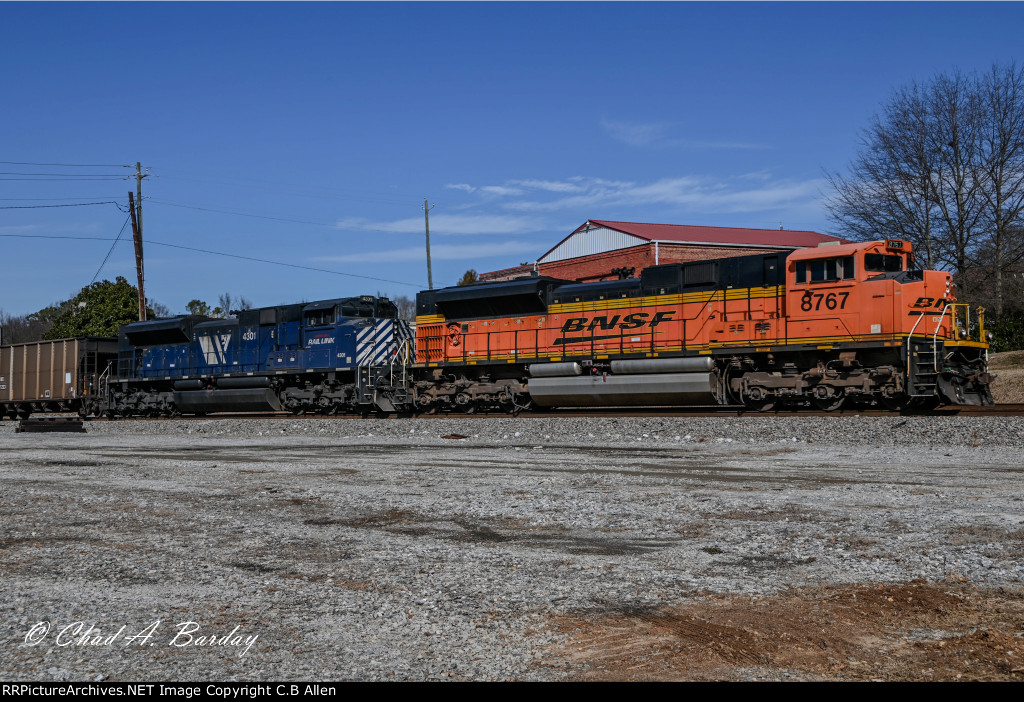 BNSF & MRL ON NS